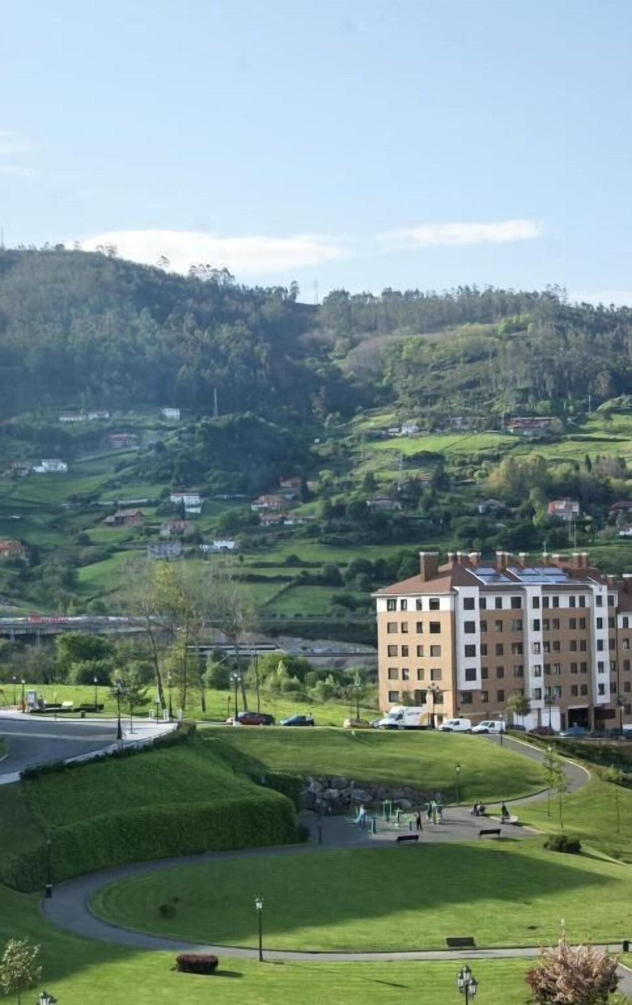 Hotel El Retiro De Cardea Oviedo Exteriér fotografie