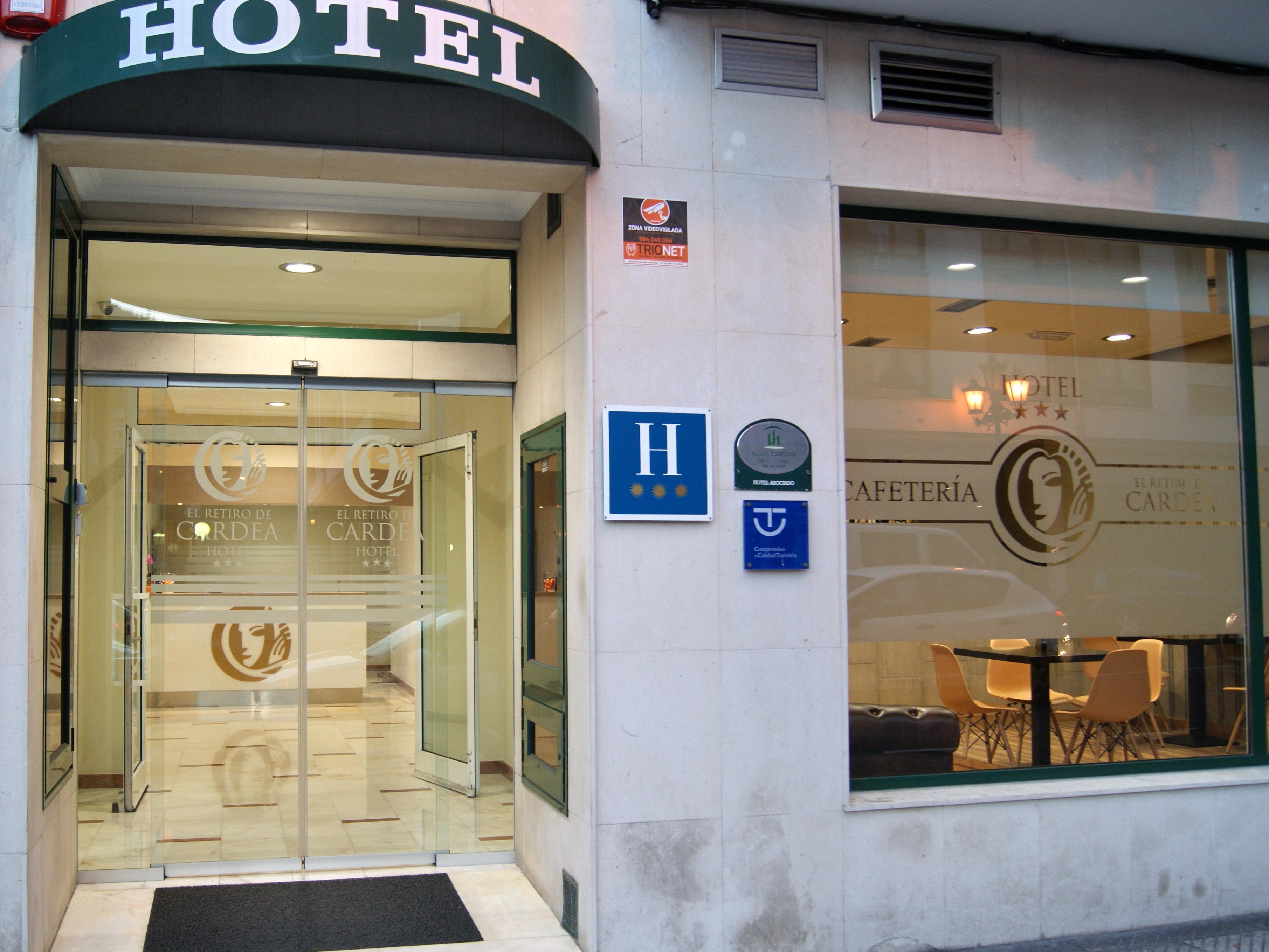 Hotel El Retiro De Cardea Oviedo Exteriér fotografie